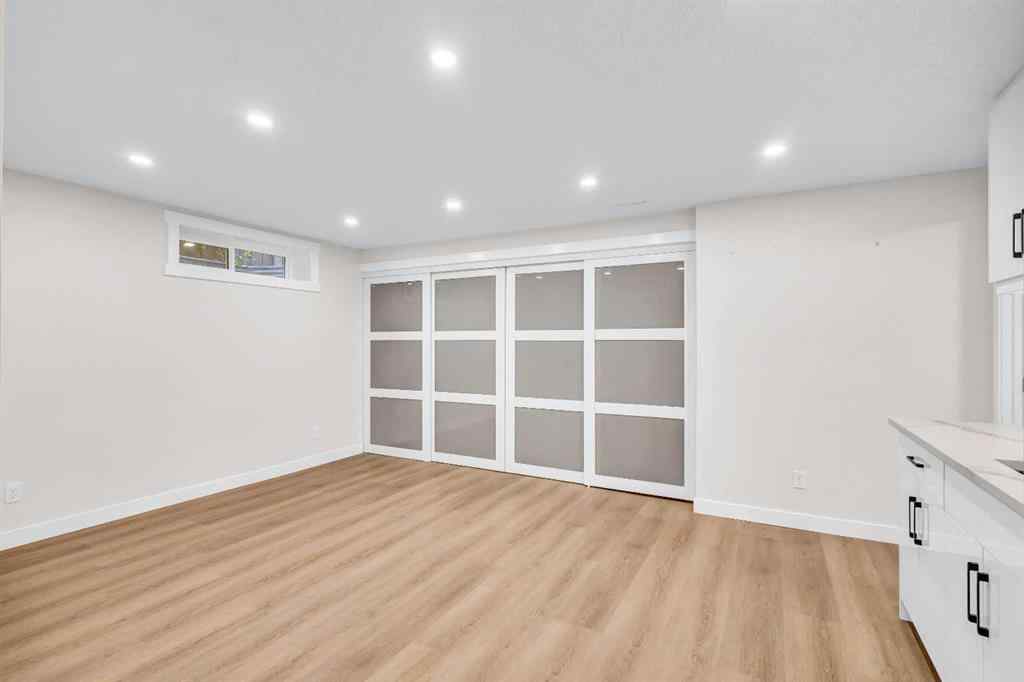 MLS® A2258488 - 331 Springbank Place SW in Springbank Hill Calgary, Residential