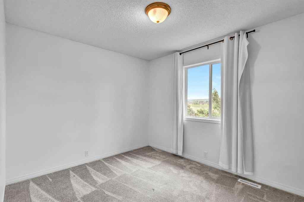 MLS® A2258488 - 331 Springbank Place SW in Springbank Hill Calgary, Residential