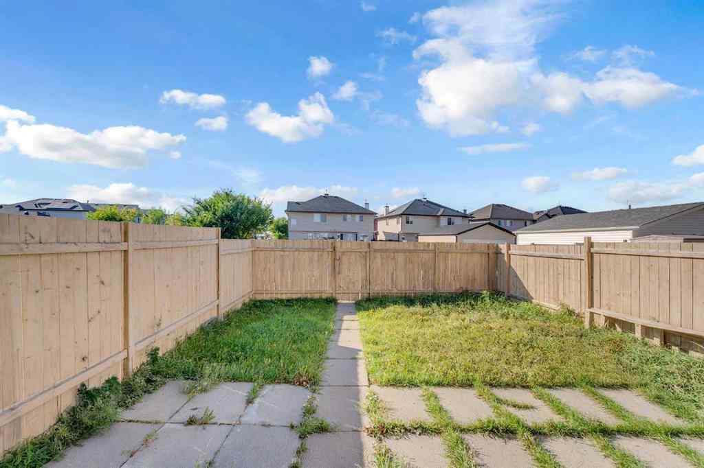 MLS® A2258489 - 5 Saddlebrook Common NE in Saddle Ridge Calgary, Residential