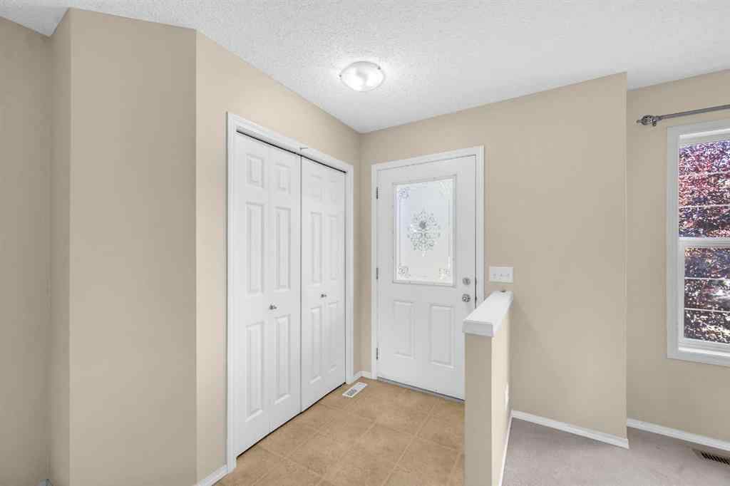 MLS® A2258489 - 5 Saddlebrook Common NE in Saddle Ridge Calgary, Residential