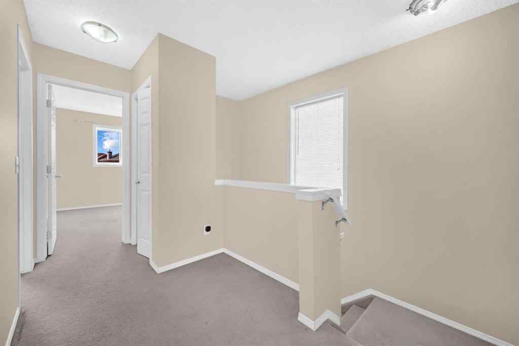 MLS® A2258489 - 5 Saddlebrook Common NE in Saddle Ridge Calgary, Residential