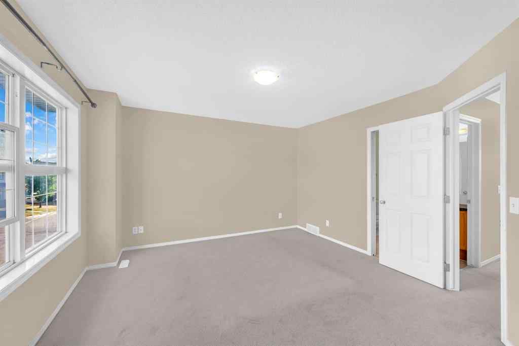 MLS® A2258489 - 5 Saddlebrook Common NE in Saddle Ridge Calgary, Residential