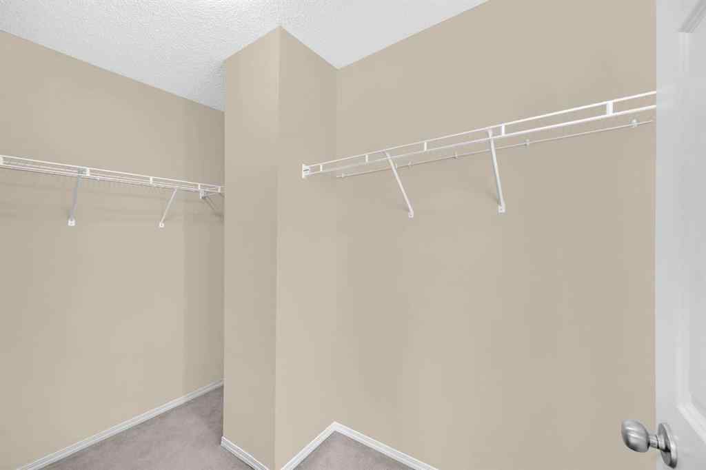 MLS® A2258489 - 5 Saddlebrook Common NE in Saddle Ridge Calgary, Residential