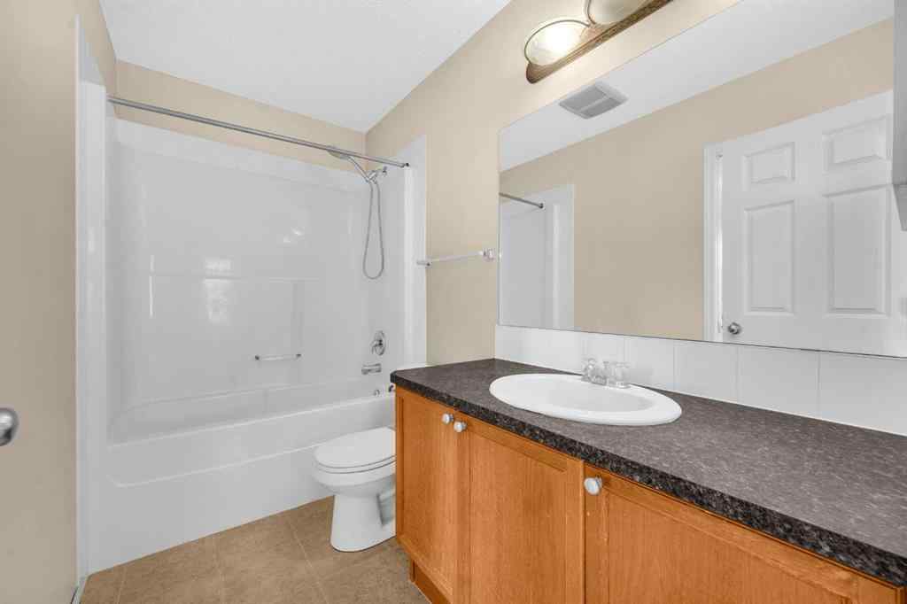 MLS® A2258489 - 5 Saddlebrook Common NE in Saddle Ridge Calgary, Residential