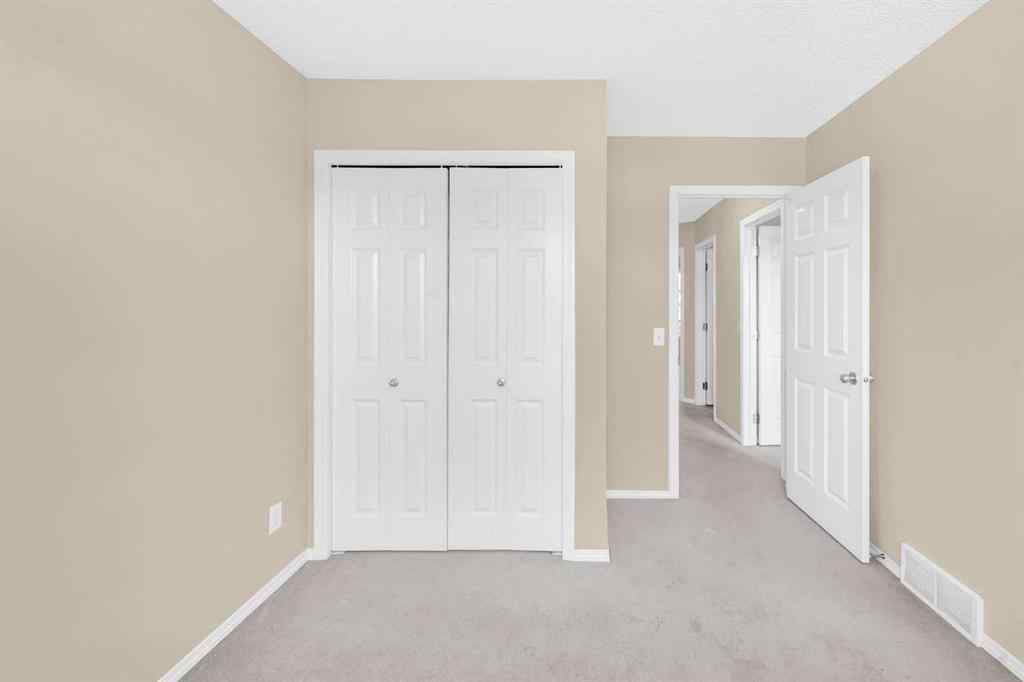 MLS® A2258489 - 5 Saddlebrook Common NE in Saddle Ridge Calgary, Residential