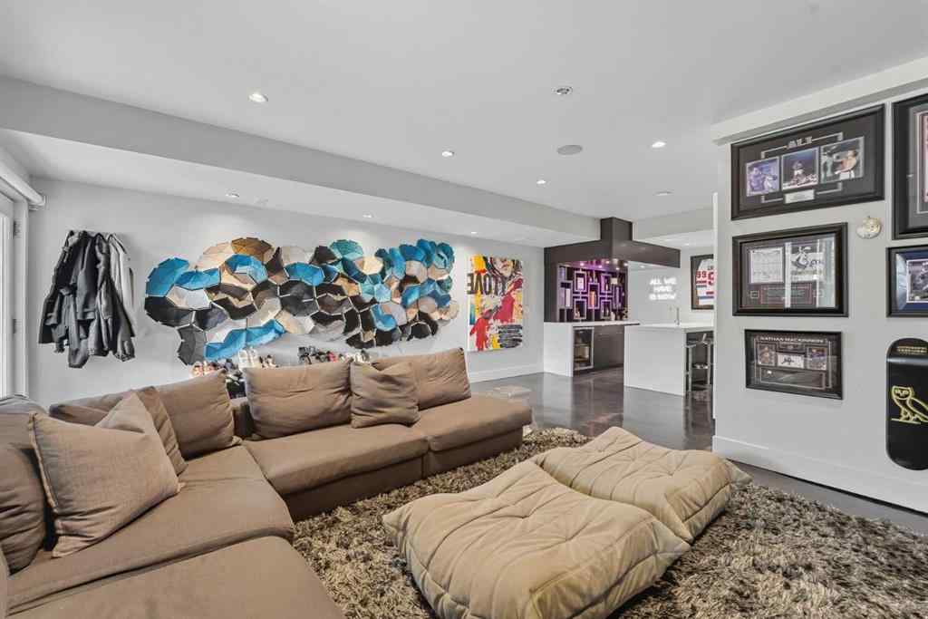 MLS® A2258491 - 1811 30 Avenue SW in South Calgary Calgary, Residential
