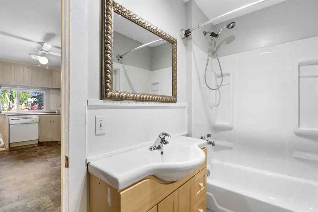 MLS® A2258492 - 4801 50 Avenue  in NONE Mayerthorpe, Residential