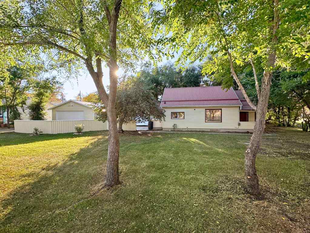 MLS® A2258492 - 4801 50 Avenue  in NONE Mayerthorpe, Residential