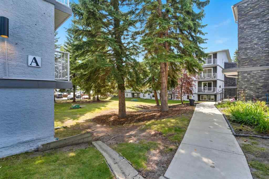 MLS® A2258493 - Unit #302A 5601 Dalton Drive NW in Dalhousie Calgary, Residential