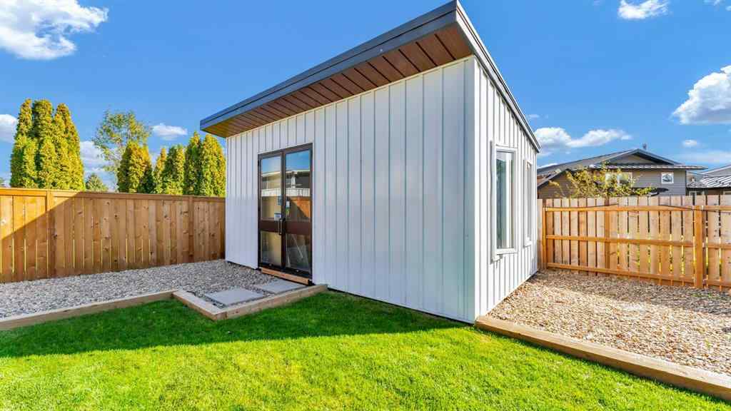 MLS® A2258495 - 112 Lake Newell Crescent E in Lakewood Brooks, Residential