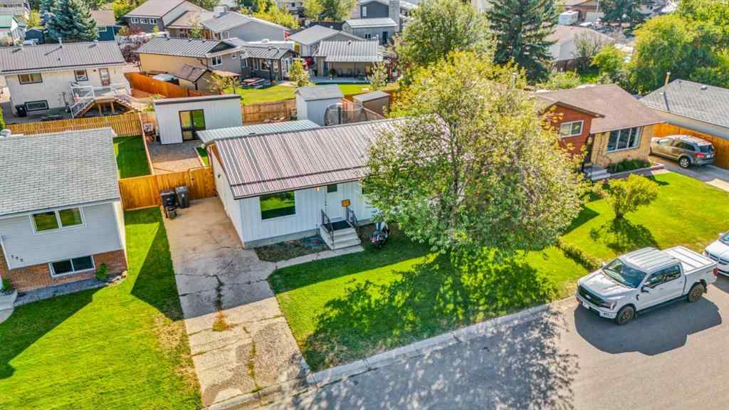 MLS® A2258495 - 112 Lake Newell Crescent E in Lakewood Brooks, Residential