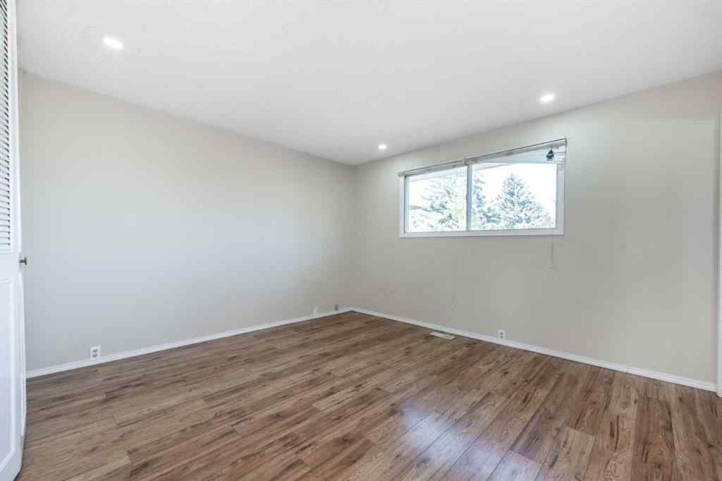MLS® A2258496 - 4932 Whitehorn Drive NE in Whitehorn Calgary, Residential