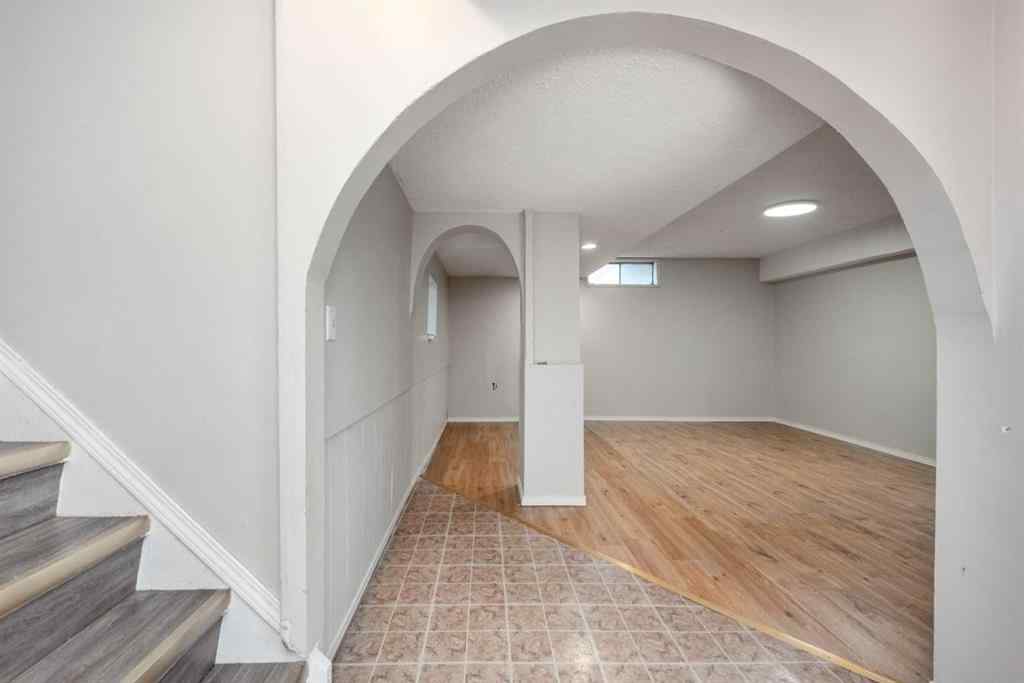 MLS® A2258496 - 4932 Whitehorn Drive NE in Whitehorn Calgary, Residential