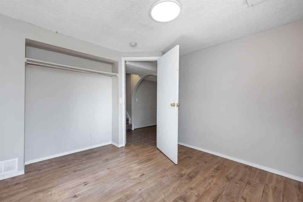 MLS® A2258496 - 4932 Whitehorn Drive NE in Whitehorn Calgary, Residential
