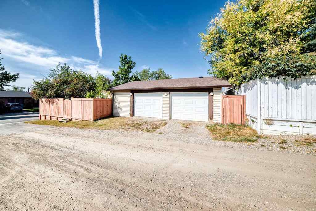 MLS® A2258501 - 108 Jensen Place NE in Jensen Airdrie, Residential
