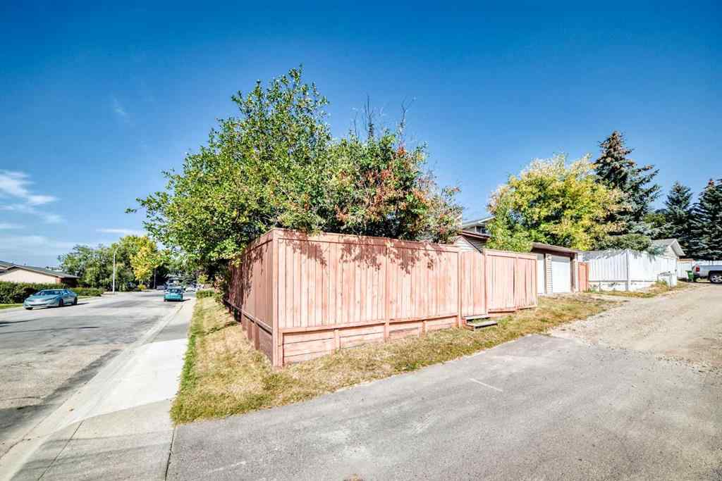 MLS® A2258501 - 108 Jensen Place NE in Jensen Airdrie, Residential