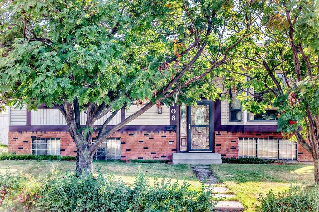 MLS® A2258501 - 108 Jensen Place NE in Jensen Airdrie, Residential