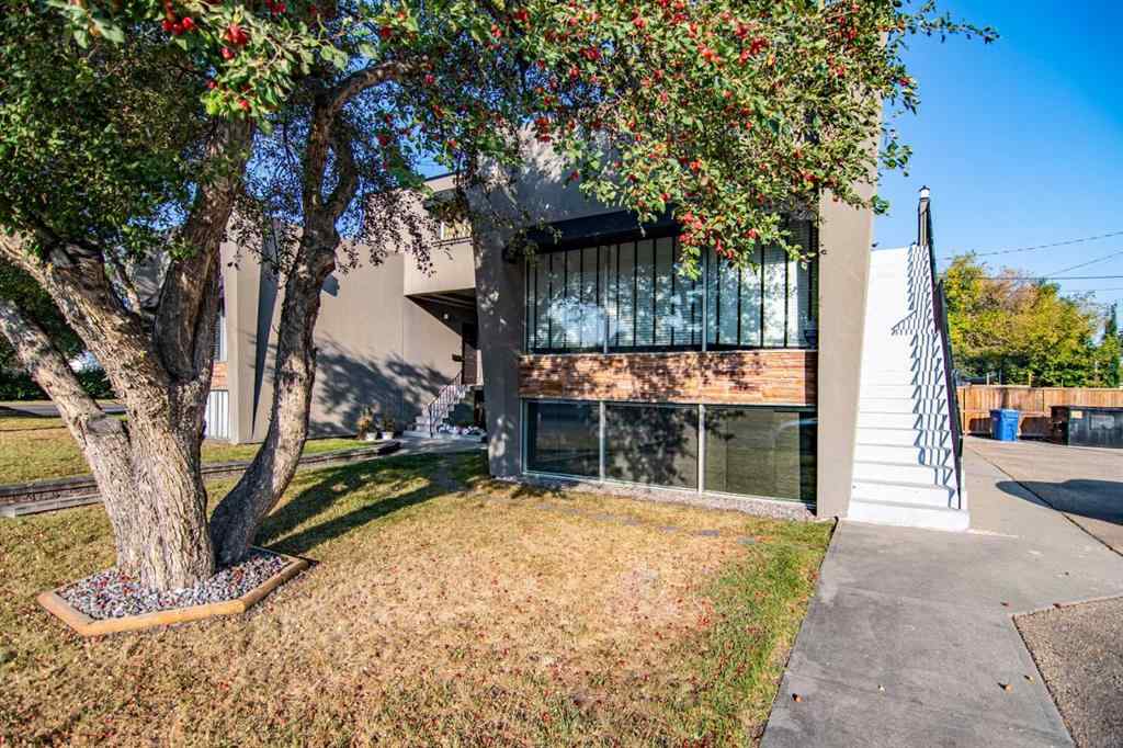 MLS® A2258503 - Unit #C 3737 50 Street  in Eastview Red Deer, Residential