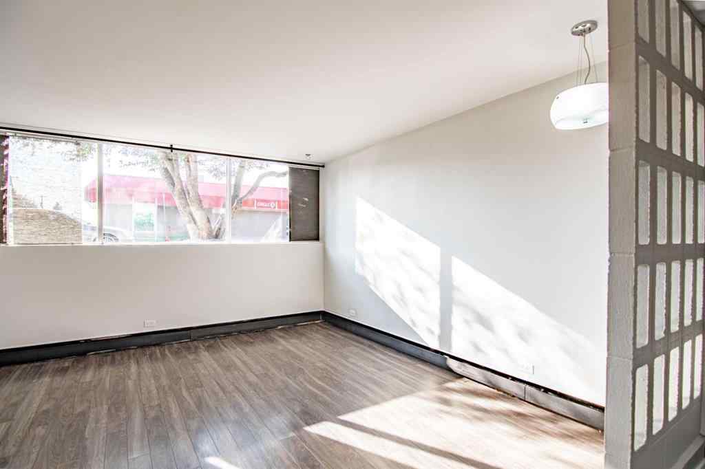 MLS® A2258503 - Unit #C 3737 50 Street  in Eastview Red Deer, Residential