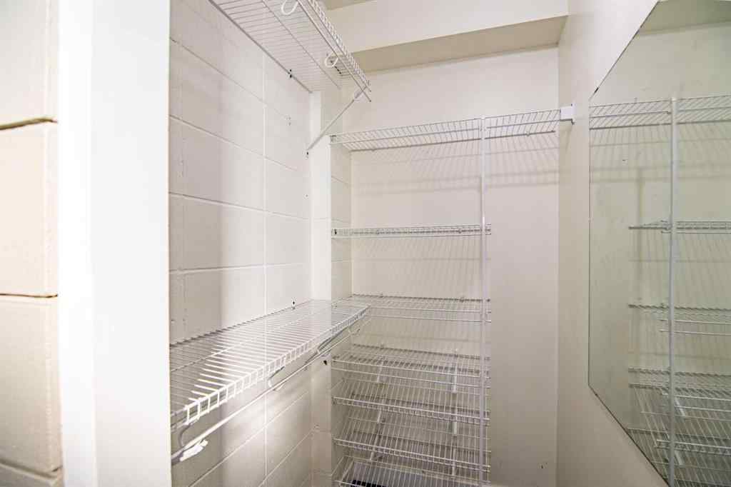 MLS® A2258503 - Unit #C 3737 50 Street  in Eastview Red Deer, Residential