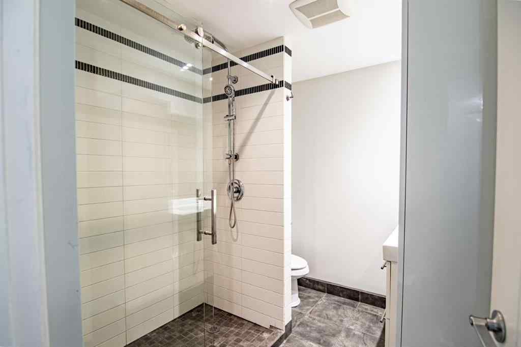 MLS® A2258503 - Unit #C 3737 50 Street  in Eastview Red Deer, Residential