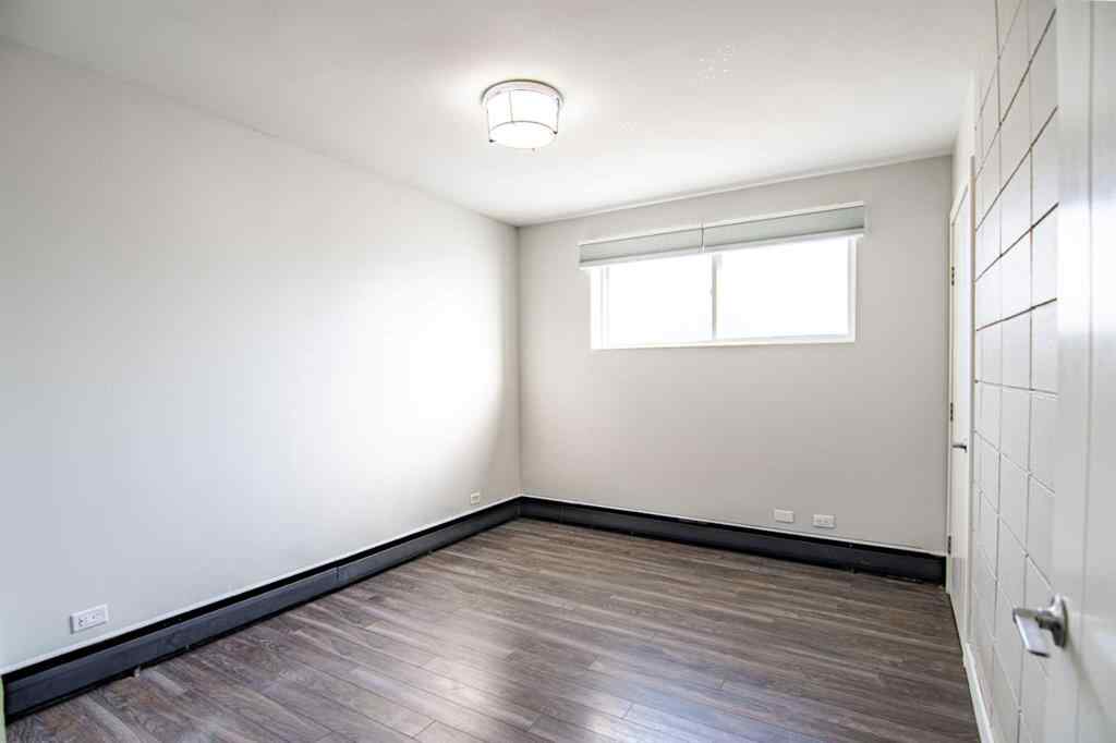 MLS® A2258503 - Unit #C 3737 50 Street  in Eastview Red Deer, Residential