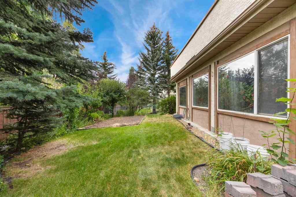 MLS® A2258506 - 16 Arbour Estates View NW in Arbour Lake Calgary, Residential