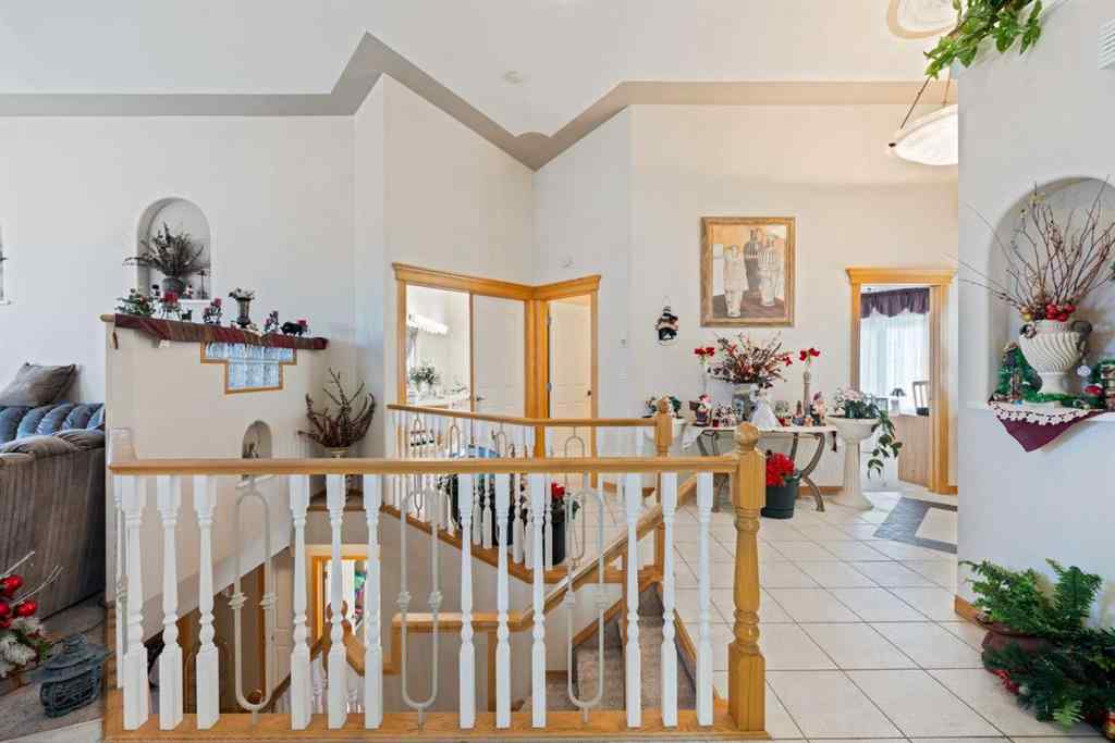 MLS® A2258506 - 16 Arbour Estates View NW in Arbour Lake Calgary, Residential