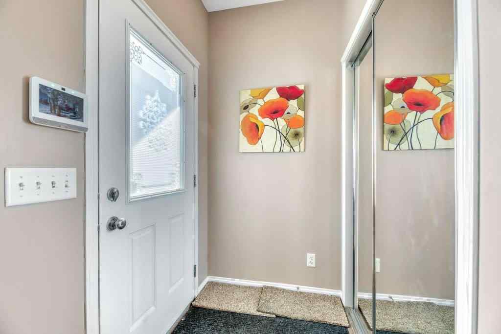 MLS® A2258515 - 319 SADDLEBROOK Circle E in Saddle Ridge Calgary, Residential