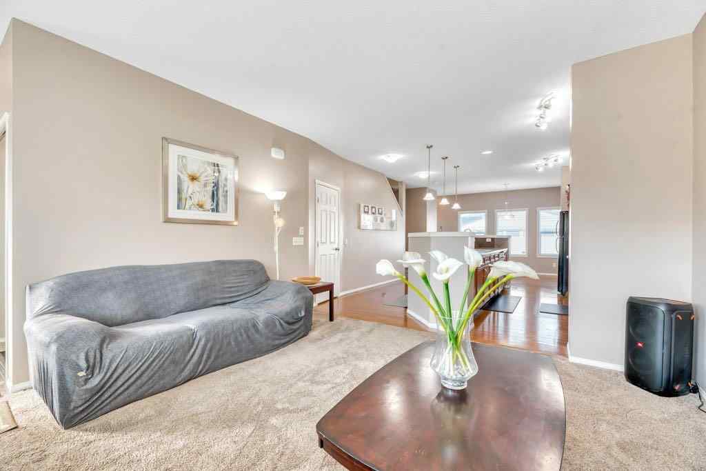 MLS® A2258515 - 319 SADDLEBROOK Circle E in Saddle Ridge Calgary, Residential