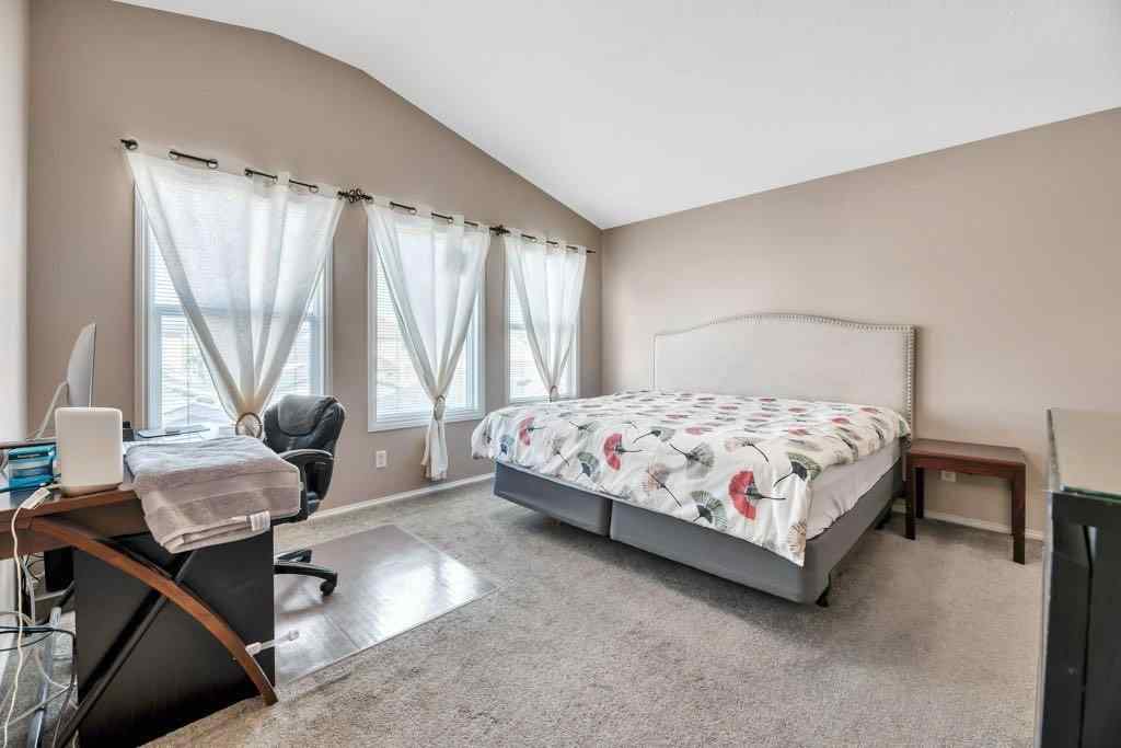 MLS® A2258515 - 319 SADDLEBROOK Circle E in Saddle Ridge Calgary, Residential