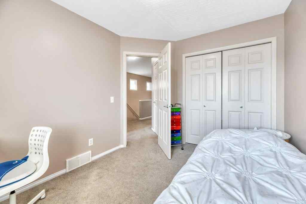 MLS® A2258515 - 319 SADDLEBROOK Circle E in Saddle Ridge Calgary, Residential
