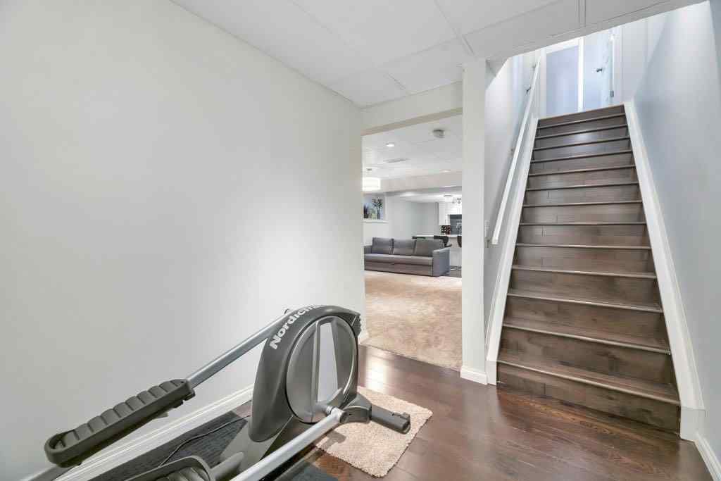 MLS® A2258515 - 319 SADDLEBROOK Circle E in Saddle Ridge Calgary, Residential