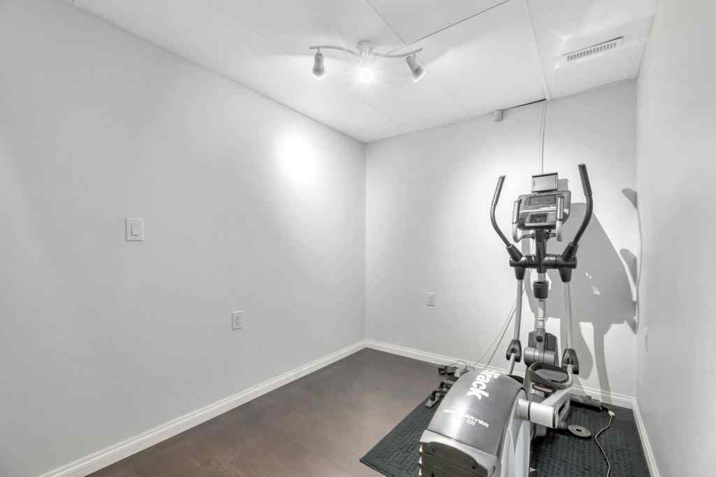 MLS® A2258515 - 319 SADDLEBROOK Circle E in Saddle Ridge Calgary, Residential