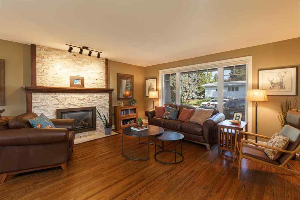 MLS® A2258516 - 63 Cherovan Drive SW in Chinook Park Calgary, Residential