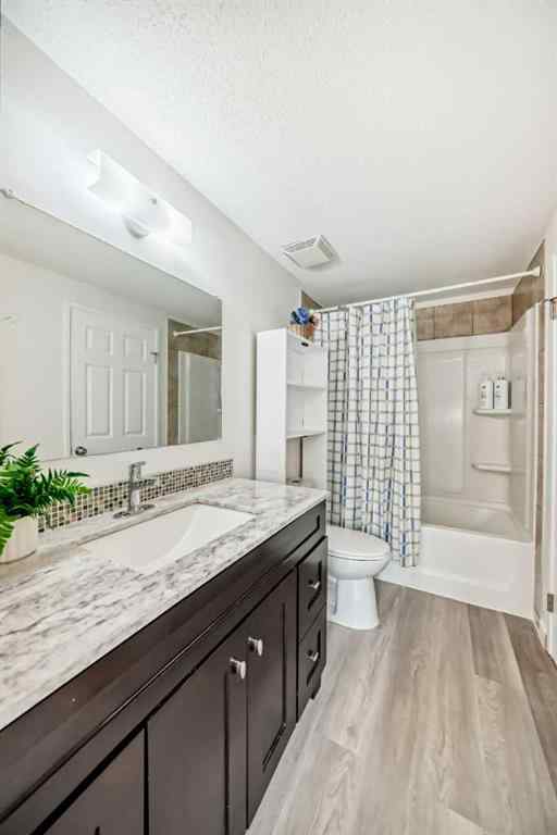 MLS® A2258520 - 83 Castlebrook Way NE in Castleridge Calgary, Residential