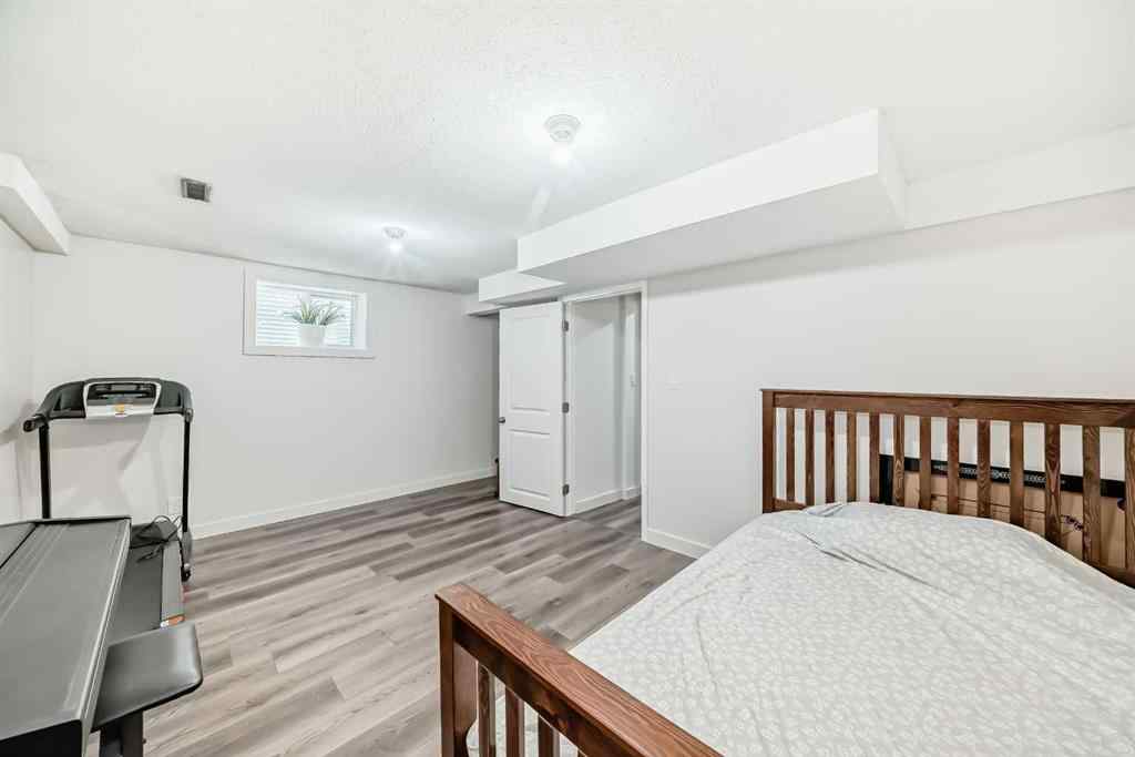 MLS® A2258520 - 83 Castlebrook Way NE in Castleridge Calgary, Residential