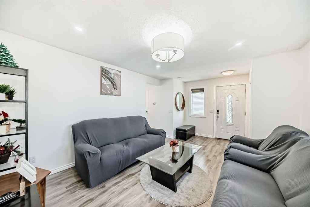 MLS® A2258520 - 83 Castlebrook Way NE in Castleridge Calgary, Residential