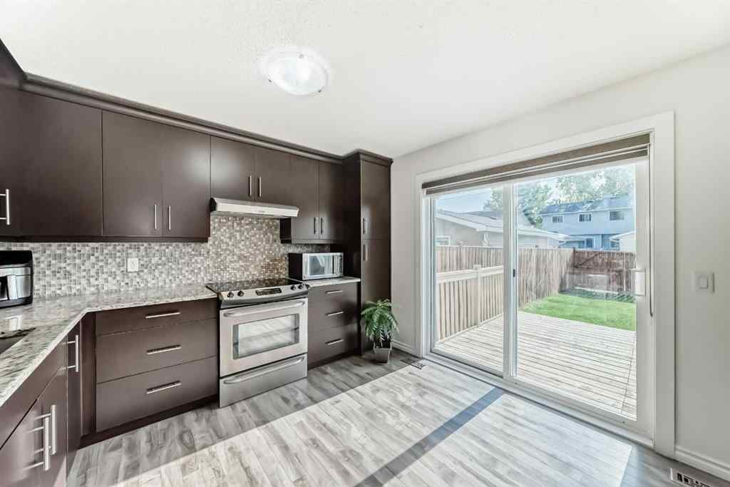 MLS® A2258520 - 83 Castlebrook Way NE in Castleridge Calgary, Residential