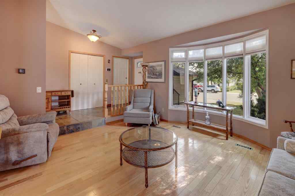 MLS® A2258522 - 19 Castlefall Way NE in Castleridge Calgary, Residential
