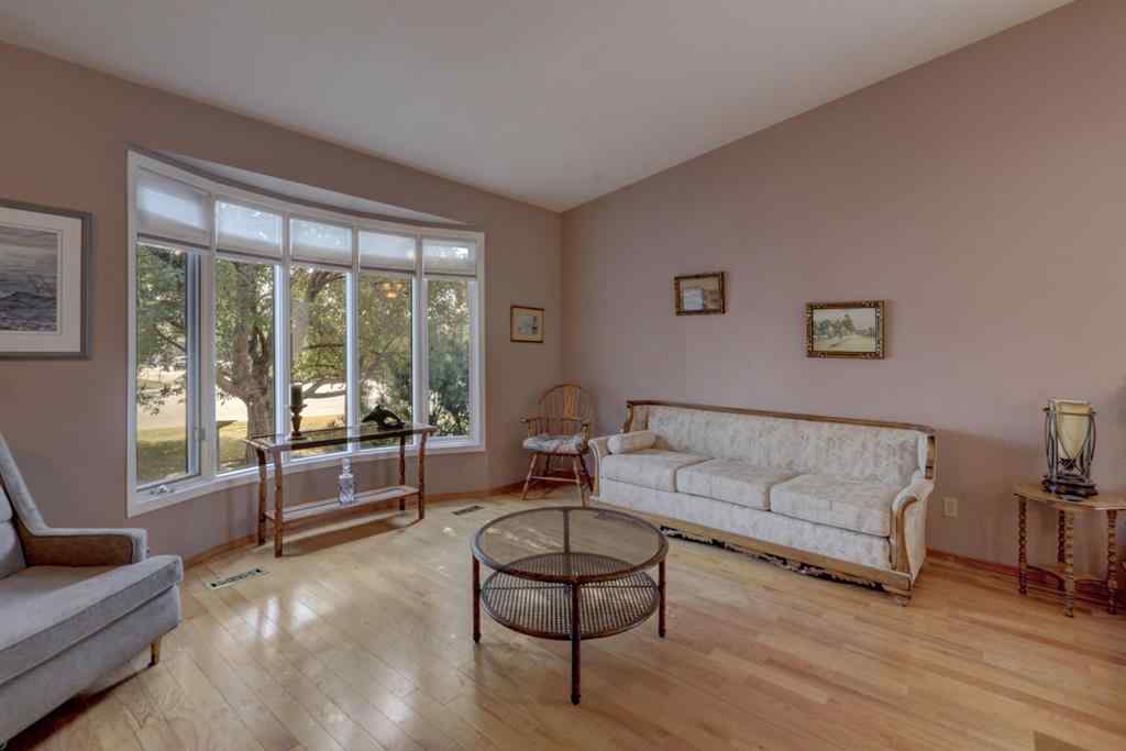 MLS® A2258522 - 19 Castlefall Way NE in Castleridge Calgary, Residential
