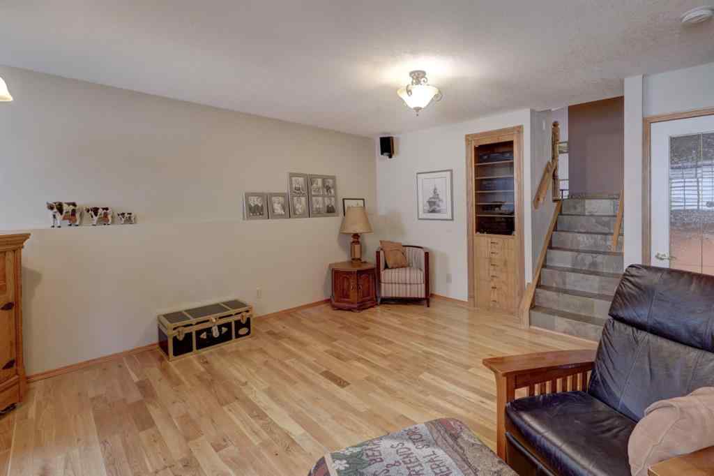 MLS® A2258522 - 19 Castlefall Way NE in Castleridge Calgary, Residential