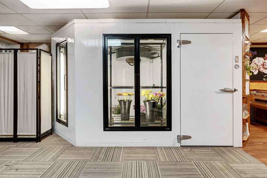 MLS® A2258525 - 121 Centre Street  in NONE Vulcan, Commercial