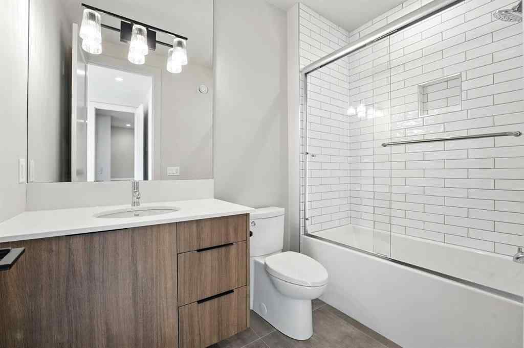 MLS® A2258528 - 5 Mystic Ridge Way SW in Springbank Hill Calgary, Residential