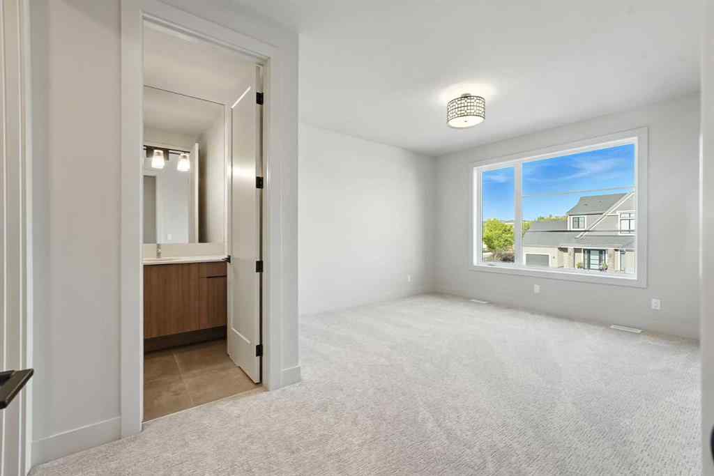 MLS® A2258528 - 5 Mystic Ridge Way SW in Springbank Hill Calgary, Residential