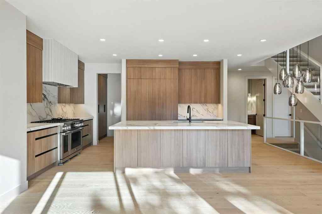 MLS® A2258528 - 5 Mystic Ridge Way SW in Springbank Hill Calgary, Residential