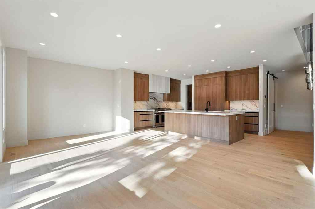 MLS® A2258528 - 5 Mystic Ridge Way SW in Springbank Hill Calgary, Residential