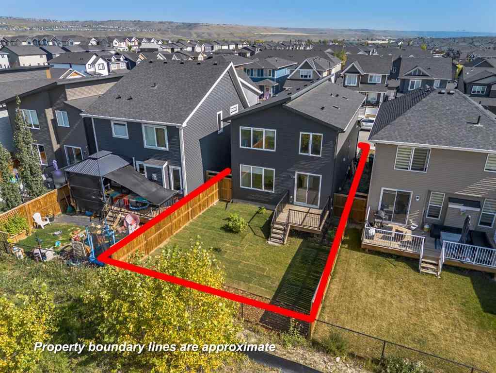 MLS® A2258529 - 28 Willow Street  in The Willows Cochrane, Residential