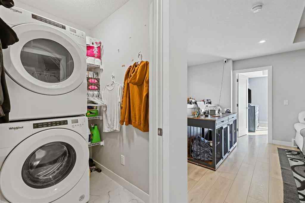 MLS® A2258533 - 193 Creekside Drive SW in Pine Creek Calgary, Residential