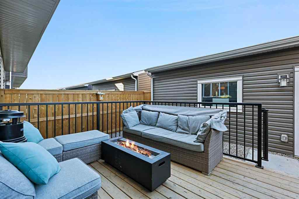 MLS® A2258533 - 193 Creekside Drive SW in Pine Creek Calgary, Residential